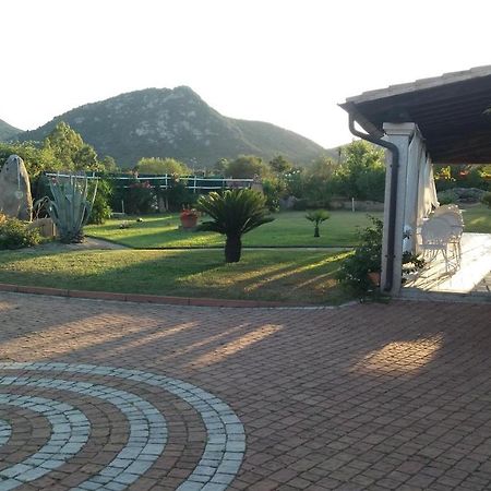 Settimo Cielo Bed & Breakfast San Teodoro  Luaran gambar