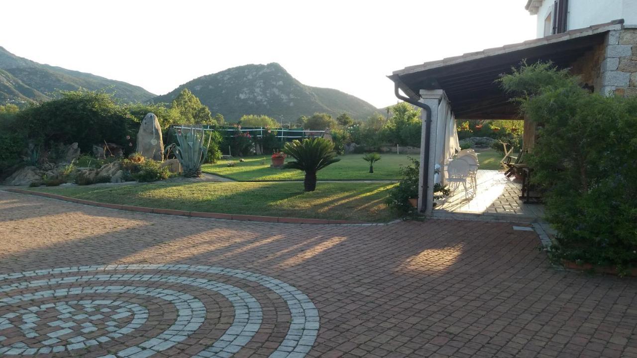 Settimo Cielo Bed & Breakfast San Teodoro  Luaran gambar