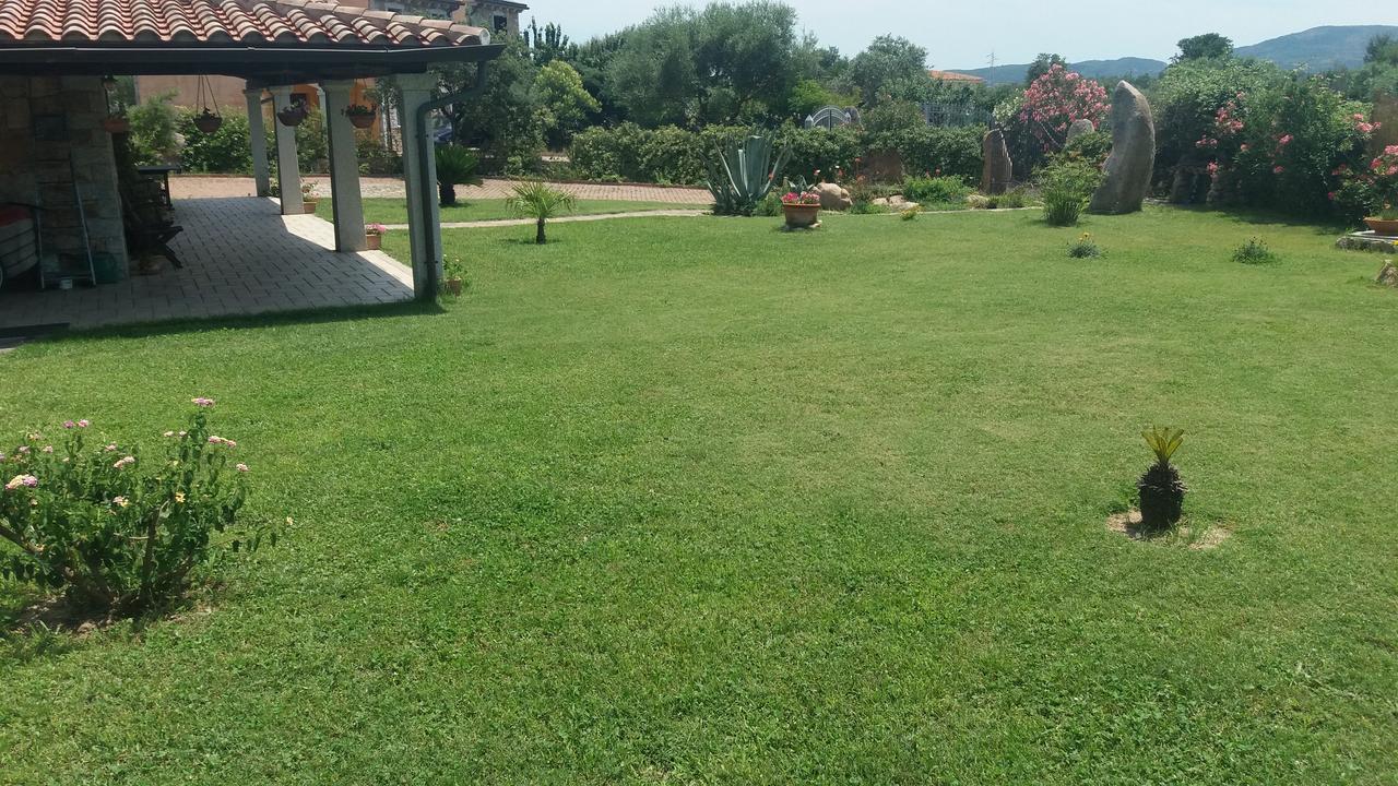 Settimo Cielo Bed & Breakfast San Teodoro  Luaran gambar